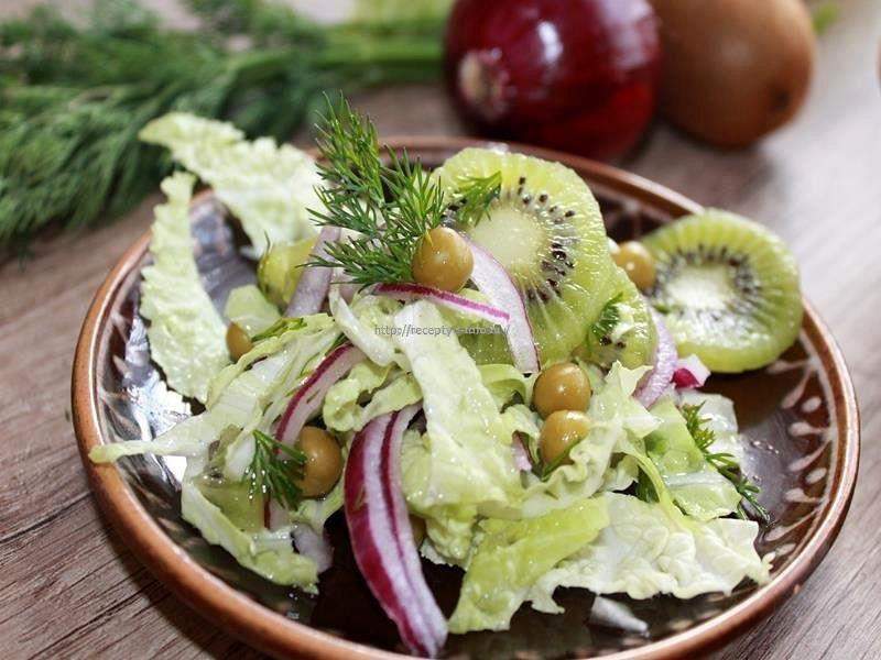 Салат Изумрудный – три варианта известного кушанья