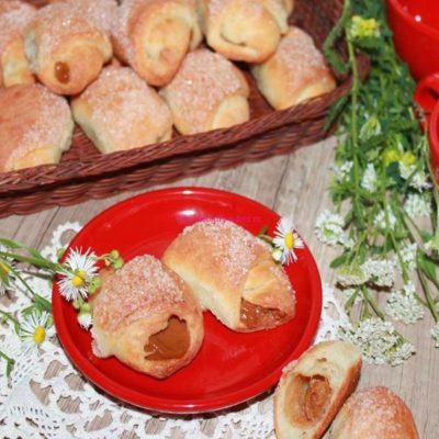 Рогалики со сгущенкой