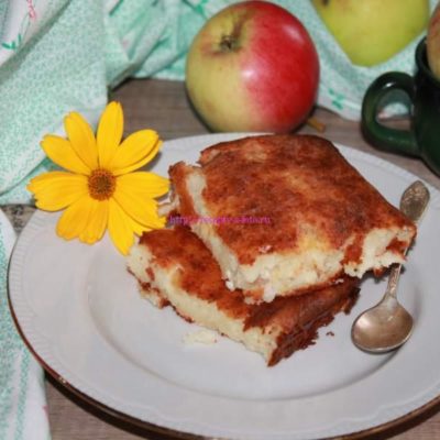 творожно яблочная запеканка