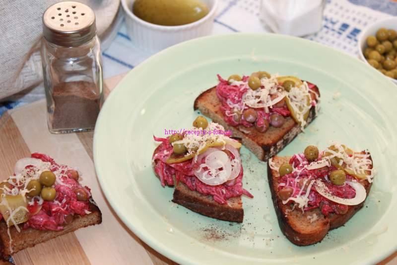 Бутерброды с черным хлебом