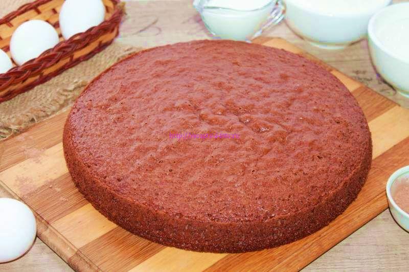 Простой шоколадный бисквит