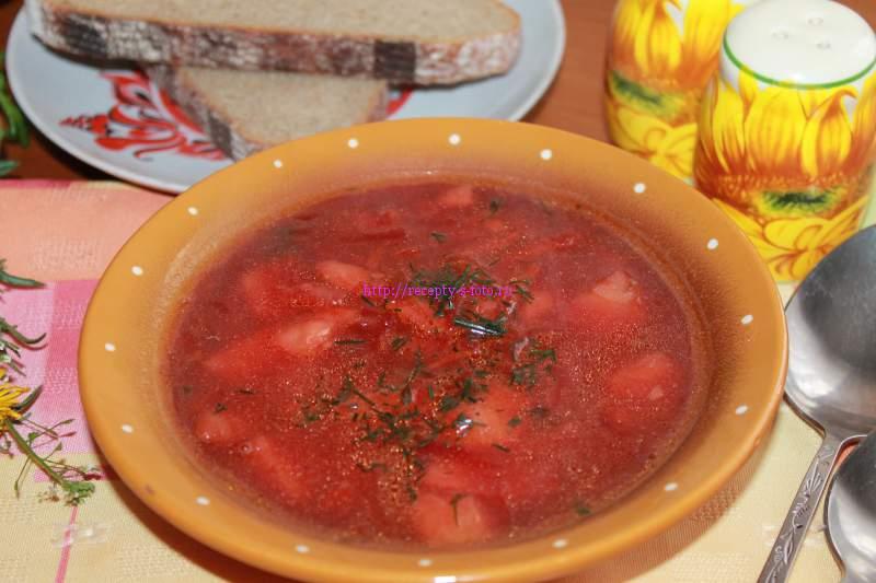 Постный борщ со свеклой