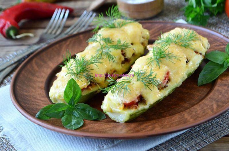 Кабачки фаршированные в духовке
