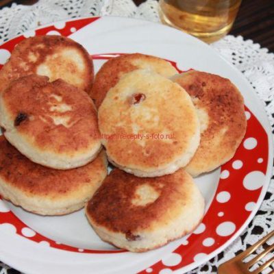 сырники с изюмом