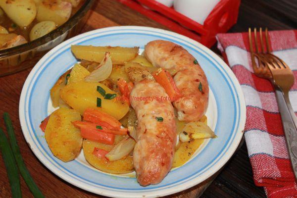 Картошка с колбасками в духовке