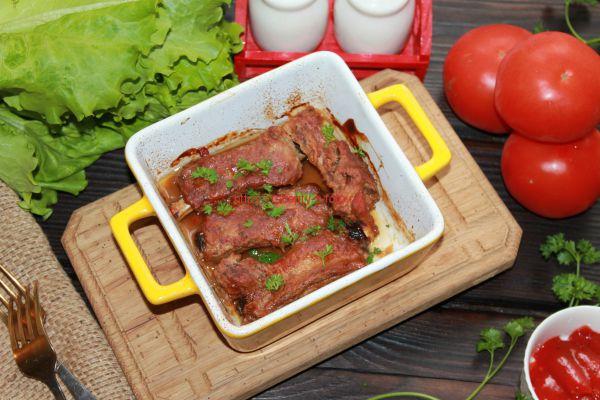 Запеченные ребрышки в духовке