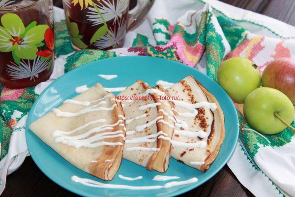 Блинчики с яблоками